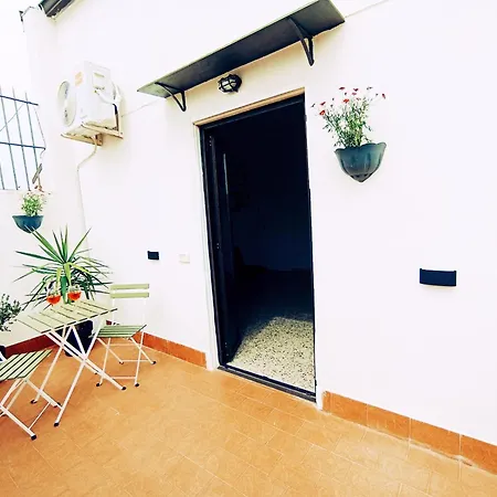 Apartment Demasiantval House *