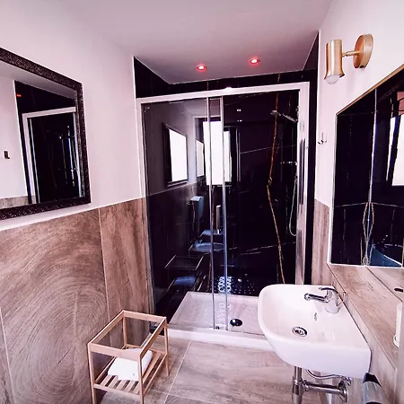 Demasiantval House Appartement *